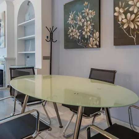 Ar 18 Belgravia Club Σπίτι διακοπών Εστεπόνα